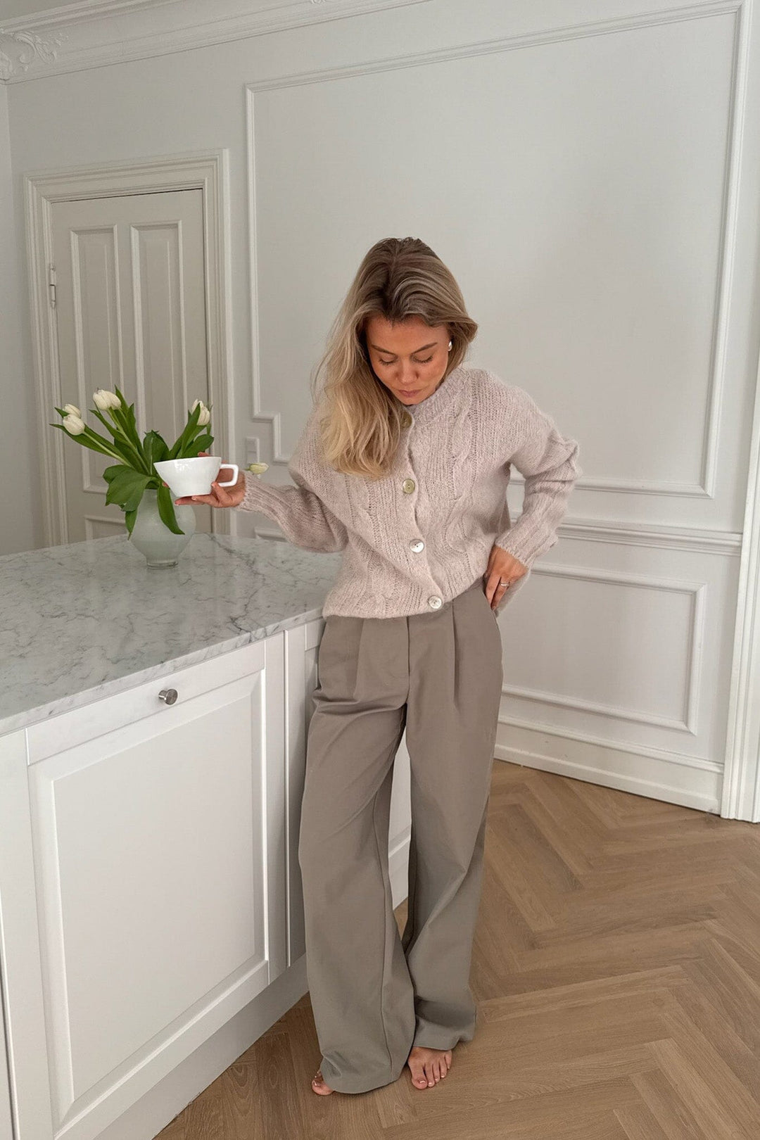 Forudbestilling - BYIC - Ditteic Cardigan 3420 - Beige Cardigans 