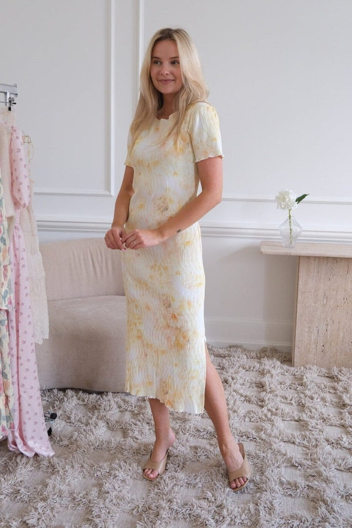 Forudbestilling - BYIC x Molly&My - Odaic Ss Dress A23834 - Sunlight Blossom Kjoler 