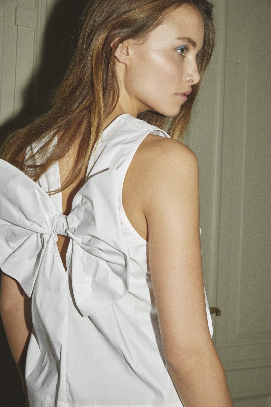 Forudbestilling - Co´Couture - Sannacc Bow Top 35850 - 4000 - White T-shirts 