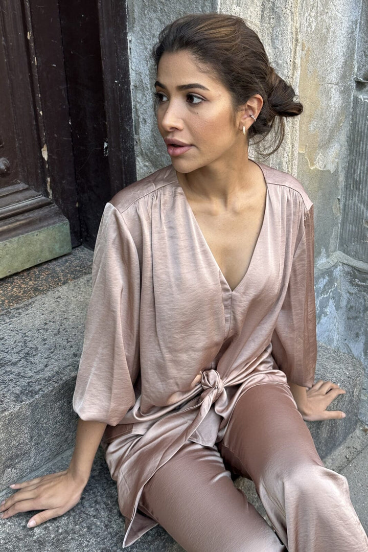 Continue - Roberta Satin 14962 - Sand