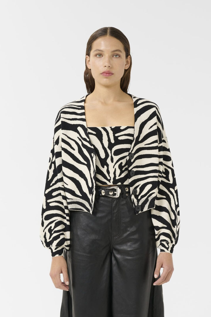 Gestuz - Gzzebba Cardigan 10910341 - 107873 - Black/Birch Tiger