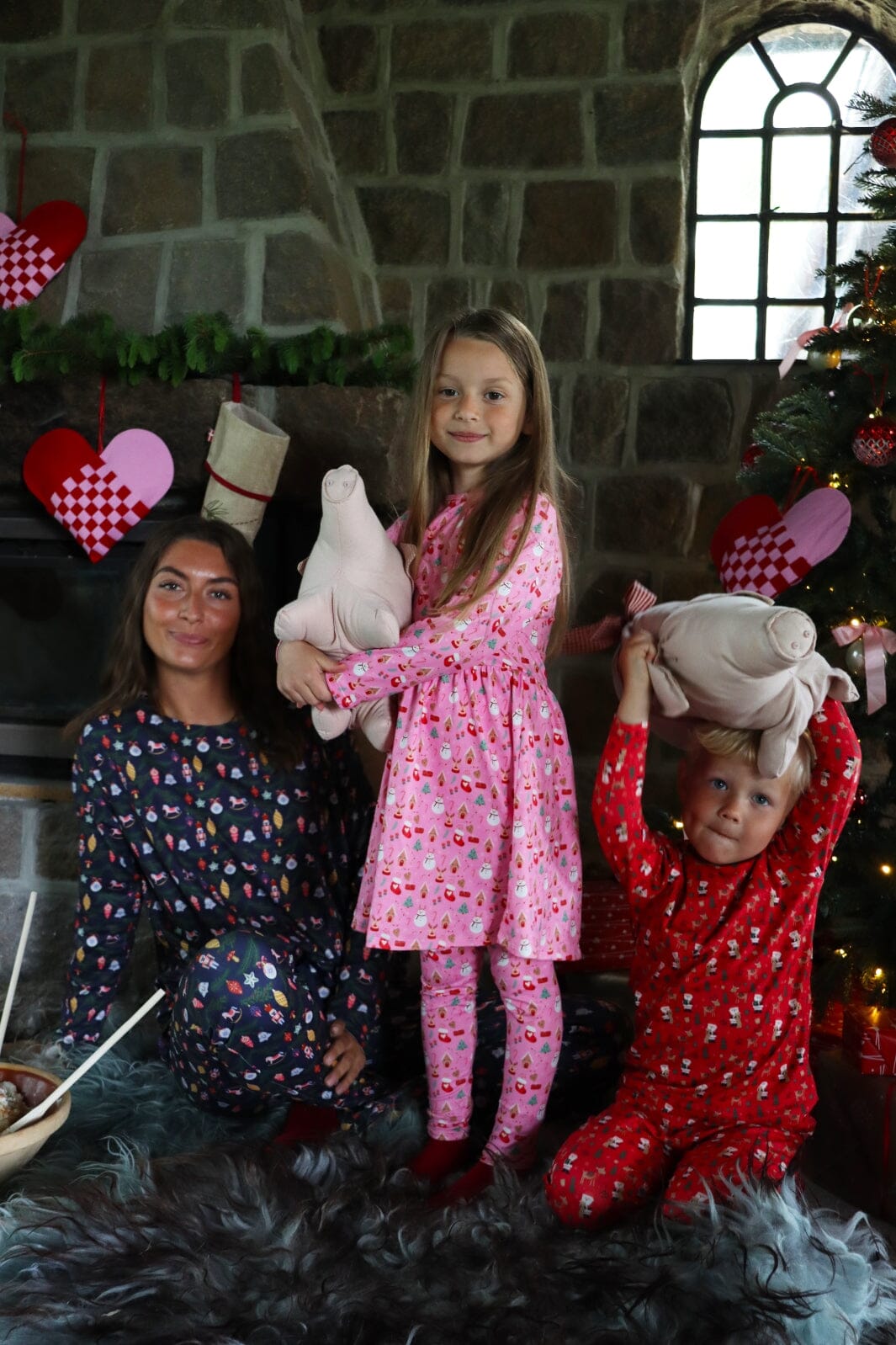 Forudbestilling - Liberté Ami - Alma-Ls-Babydoll-Dress (Kids) - Christmas Time Pink X-Mas23 Kjoler 