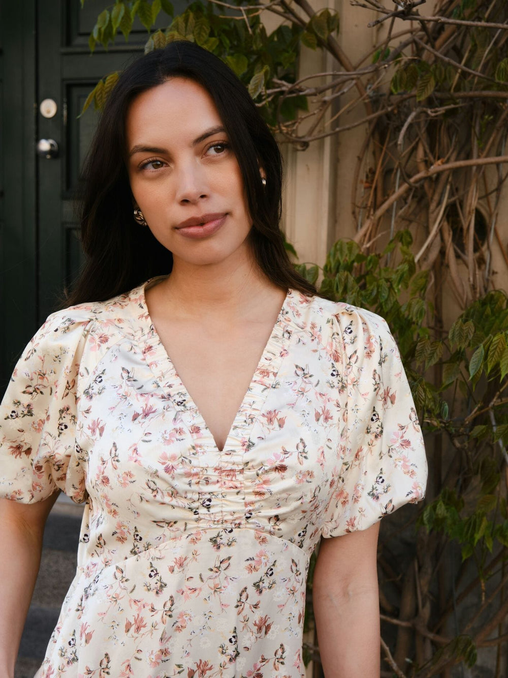 Forudbestilling - Neo Noir - Illana Flower Print Dress 165121 - 122 - Creme Kjoler 