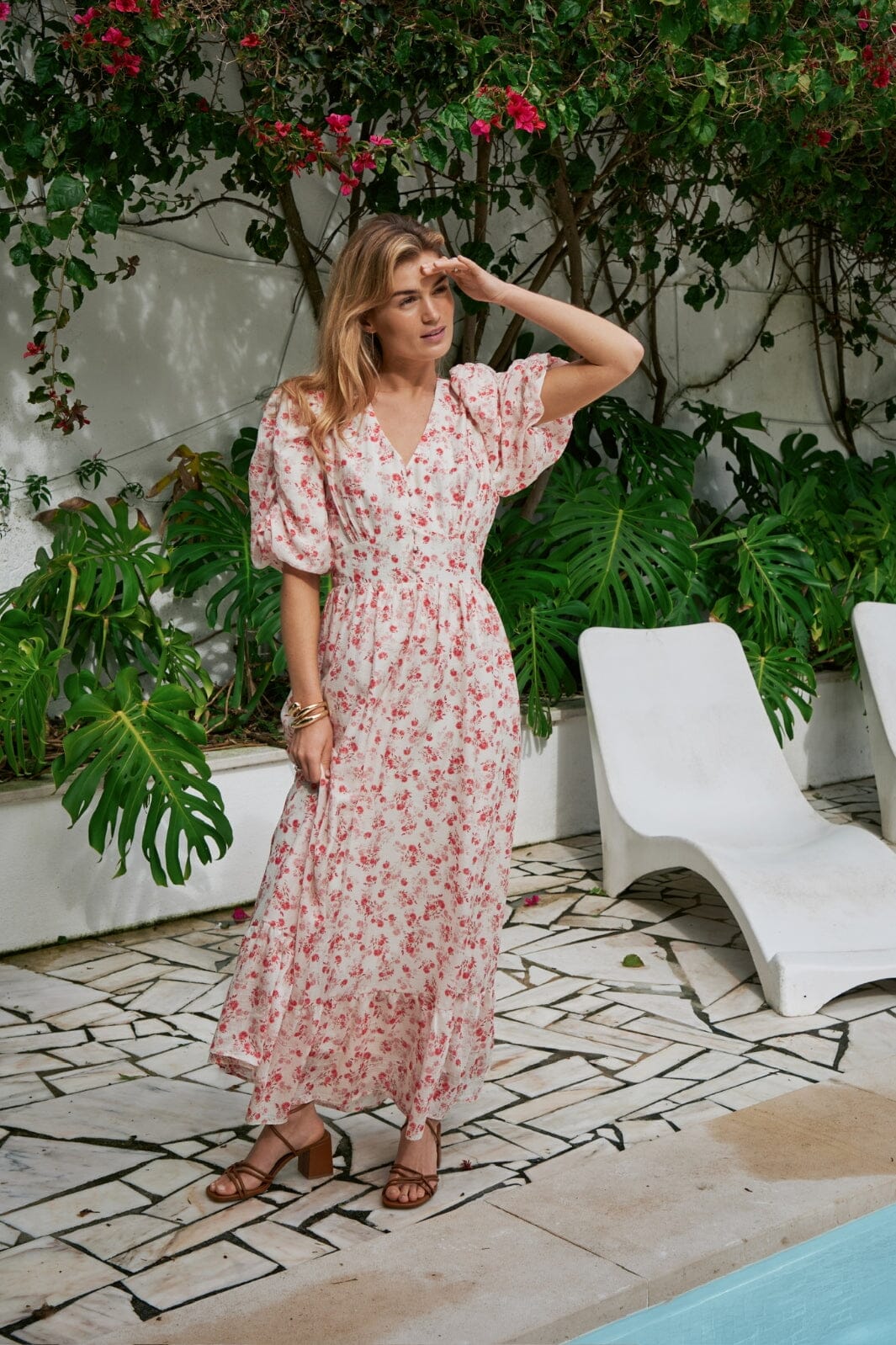 Forudbestilling - Neo Noir - Rilana Pretty Flower Dress 162997 - 160 - Red Kjoler 