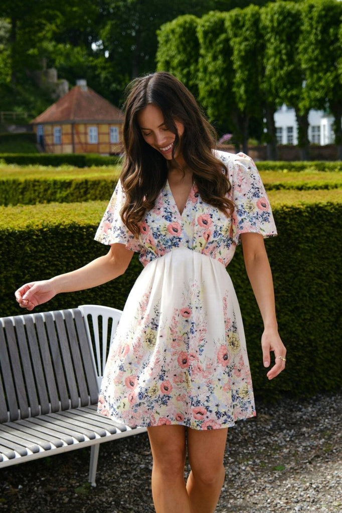 forudbestilling-neo-noir-shena