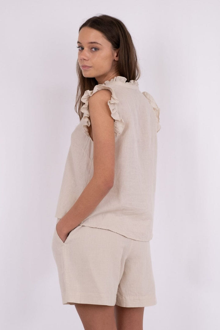 Forudbestilling - Neo Noir - Siona Linen Top - Sand (Juni) Bluser 