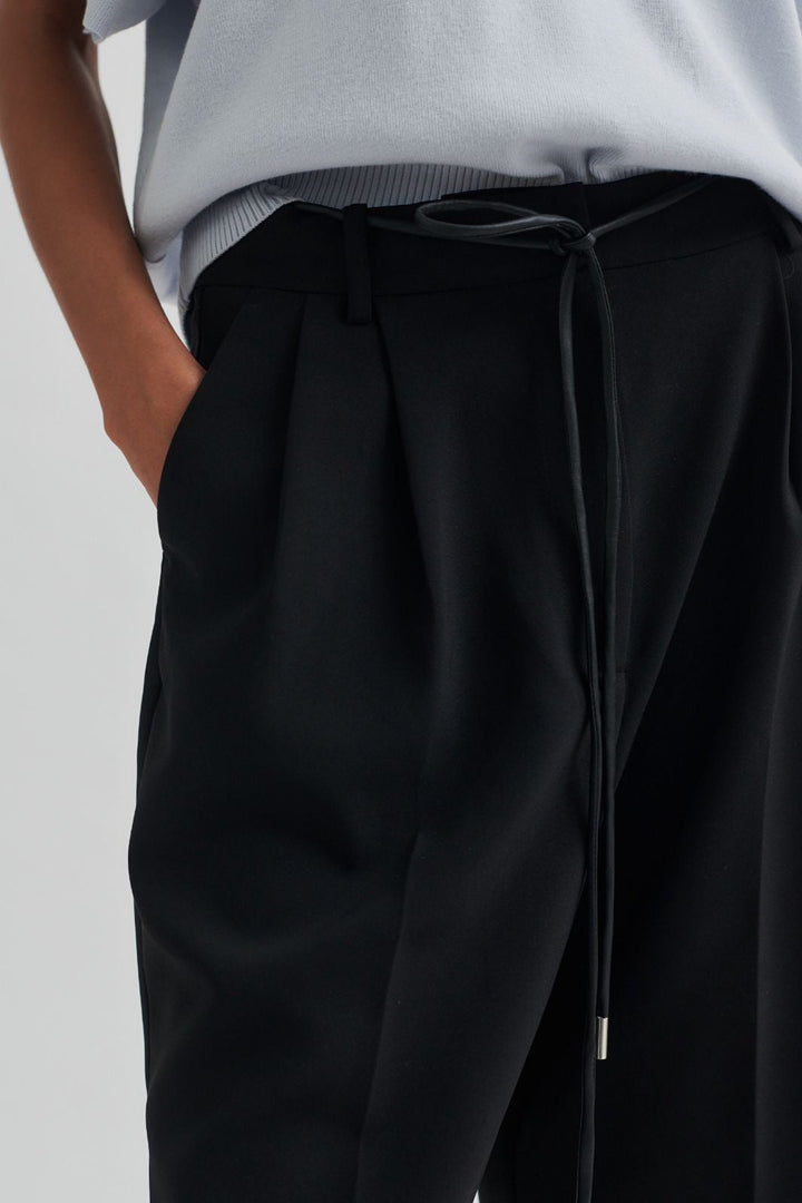 Forudbestilling - Second Female - Fique String Shorts 59766 - Black Shorts 