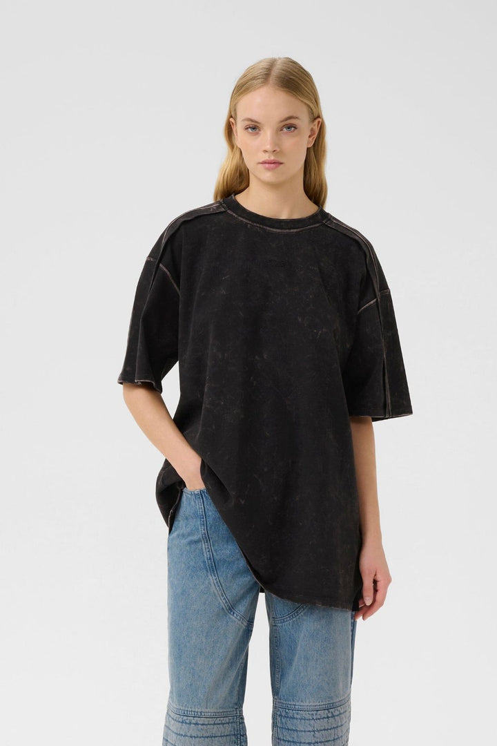 Gestuz - Gzneia Oz Tee 10910657 - 108377 - Black Brown Washed T-shirts 