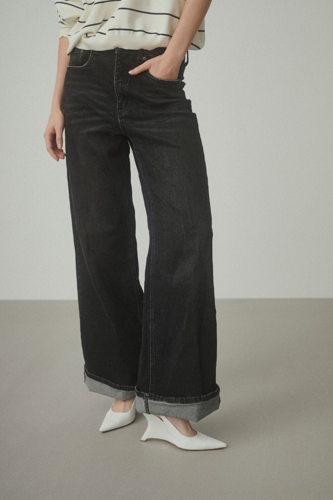 Gestuz - Gzsara Wide Jeans 10910809 - 100617 - Washed Dark Black Jeans 