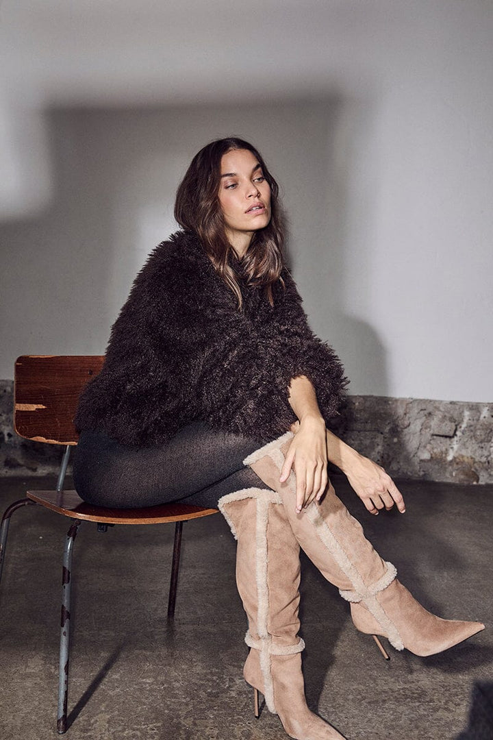 Haute L'Amitié - Lagotto Crop Fur Jacket HL10742 - Mocca Jakker 