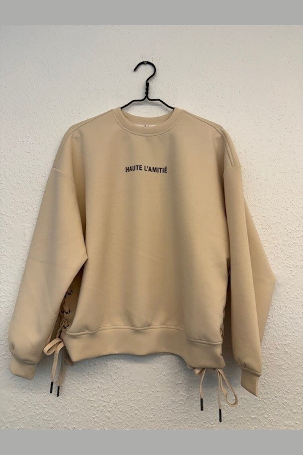 Haute L'Amitié - New Studio Tie Sweat HL10714 - Pearl