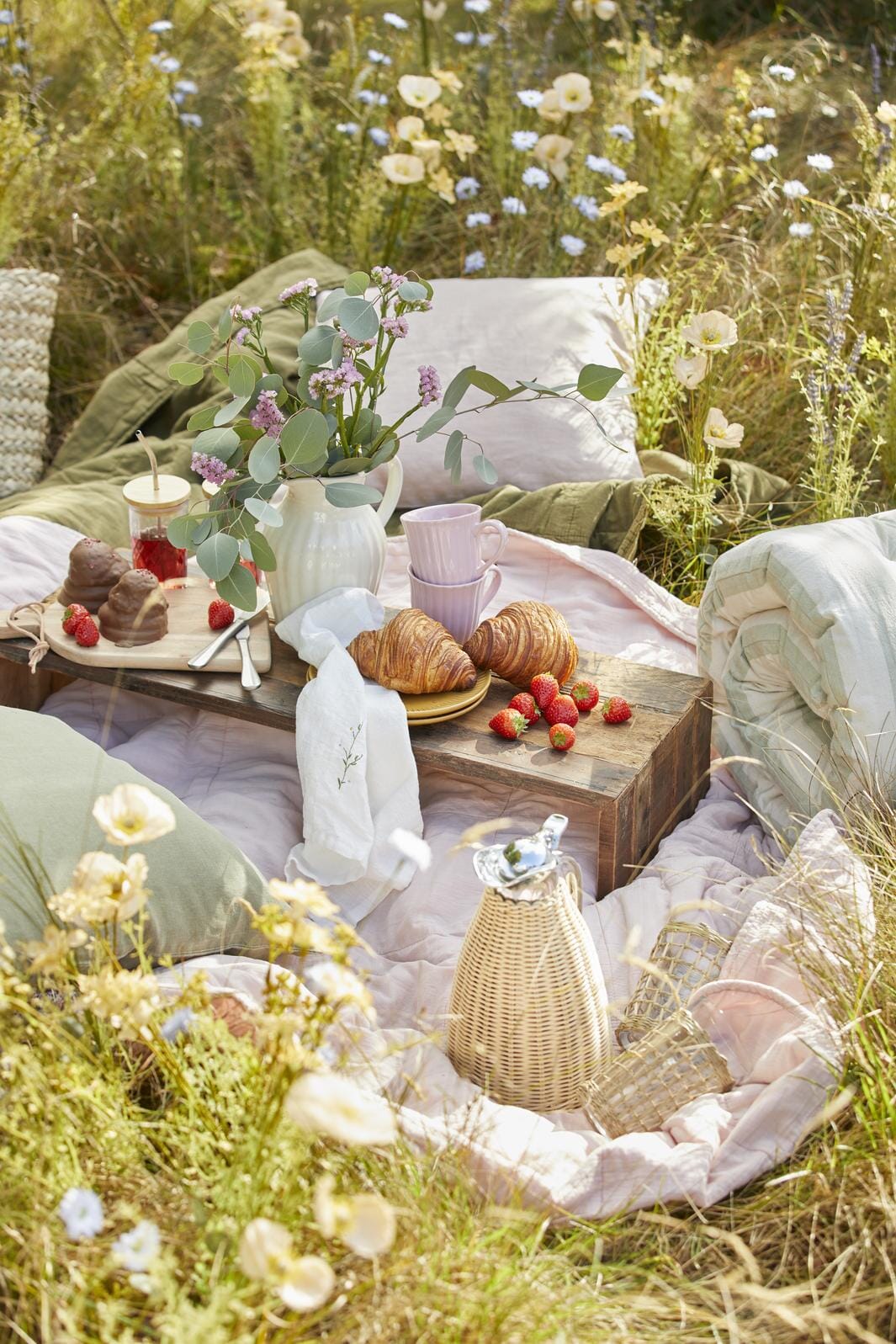 Ib Laursen - Termokande natur polyrattan håndflettet 1,5 ltr - Polyrattan, Rustfrit stål, Plastik - 1619-30