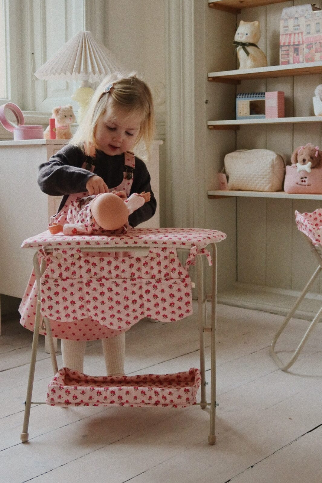 Konges Sløjd - Doll Changing Table Ks103774 - Rosie Rose