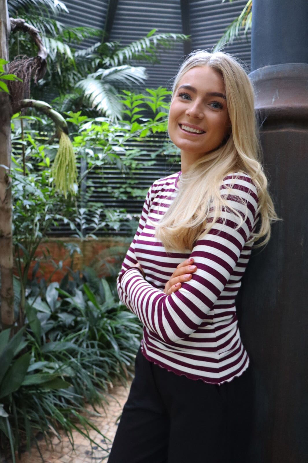 Liberte - Natalia Ls Round Neck Blouse 9914 - Plum Creme Stripe