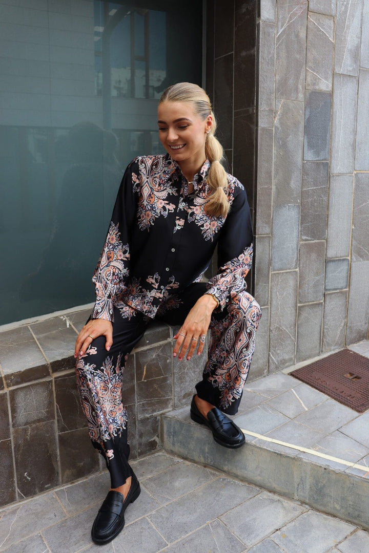 Liberte - Wennise Pants 22342 - Black Paisley