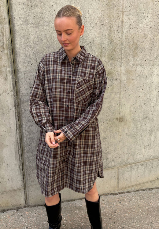 Love & Divine - Love1589-3 20494 - 841 - Brown Check Kjoler 