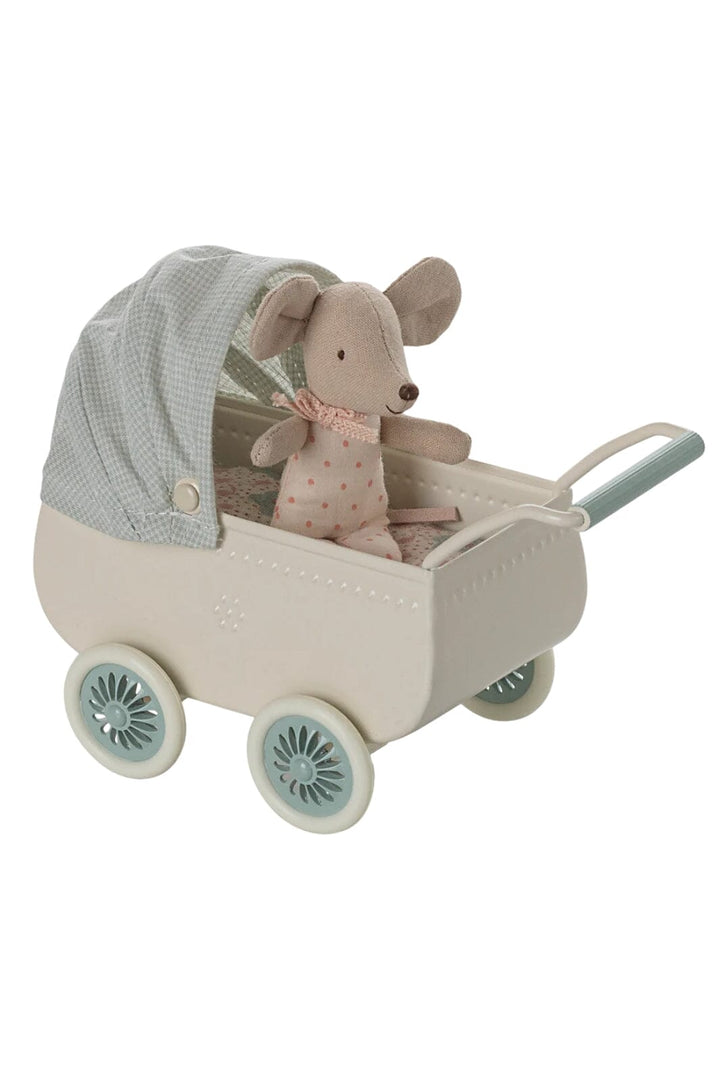 Maileg - Barnevogn Med Baby Mus - Mint - Mouse Acc Legetøj 