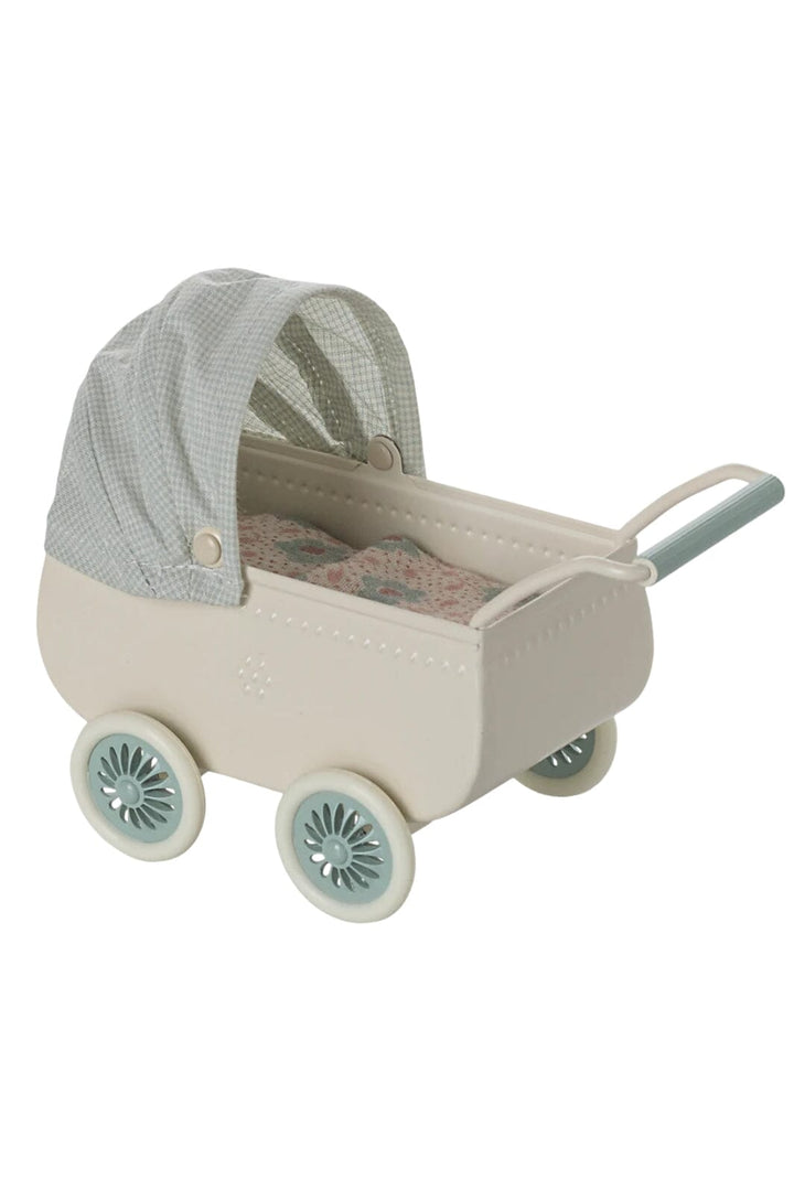 Maileg - Barnevogn Med Baby Mus - Mint - Mouse Acc Legetøj 