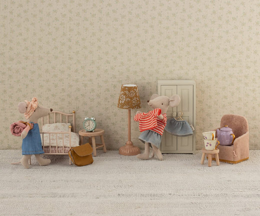 Maileg - Foldbar Stol, Mus - Pudder - Mouse Furniture Legetøj 