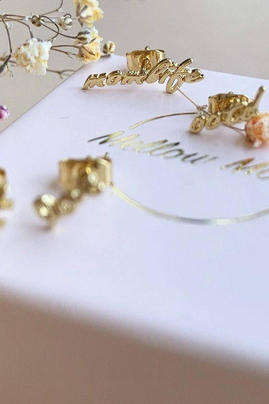 mellow-moon-guld-orering-ootd