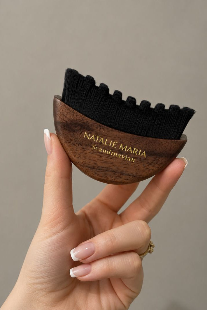 Natalie Maria Scandinavian - Pro The OriginalDepuff Face Brush NMS-5200