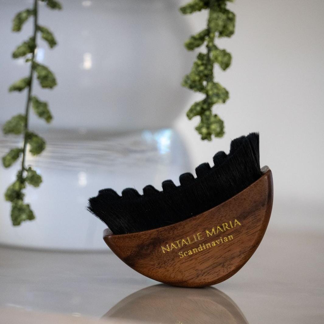 Natalie Maria Scandinavian - Pro The OriginalDepuff Face Brush NMS-5200
