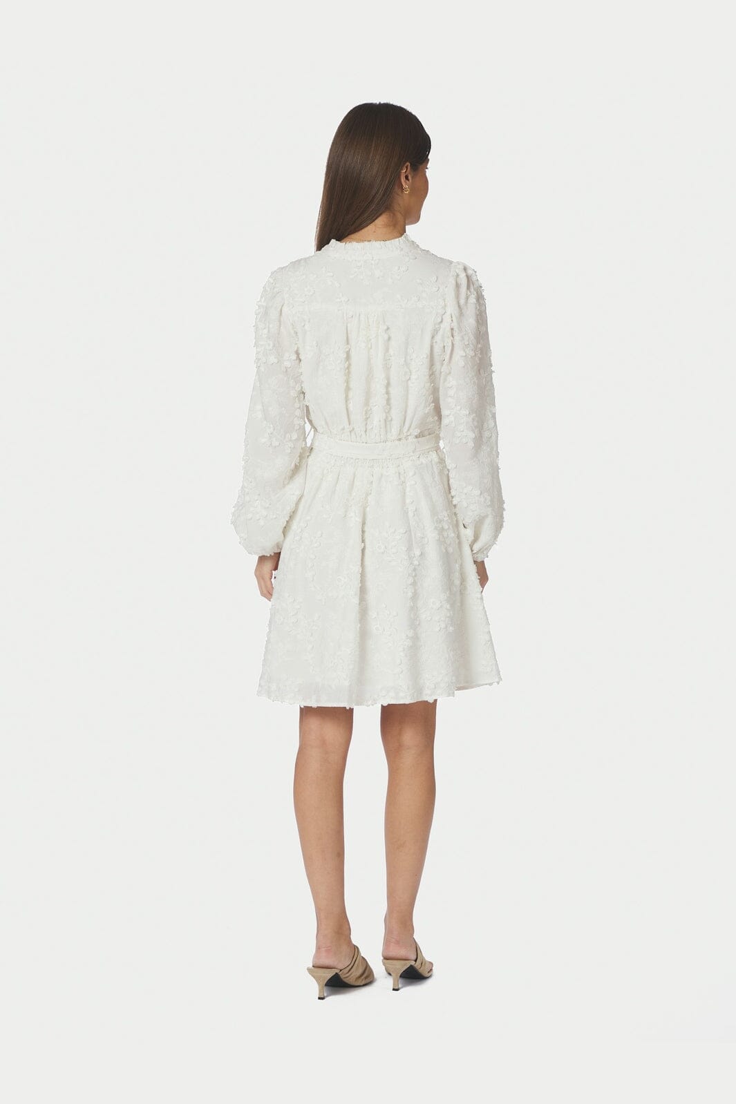 Neo Noir - Monnie Embroidery Dress 167899 - 120 - White