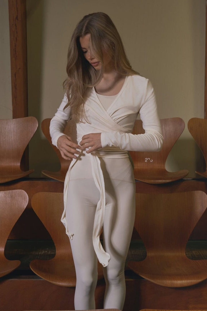 Neo Noir - Nia Jersey Wrap Blouse 165501 - 124 - Ivory Bluser 