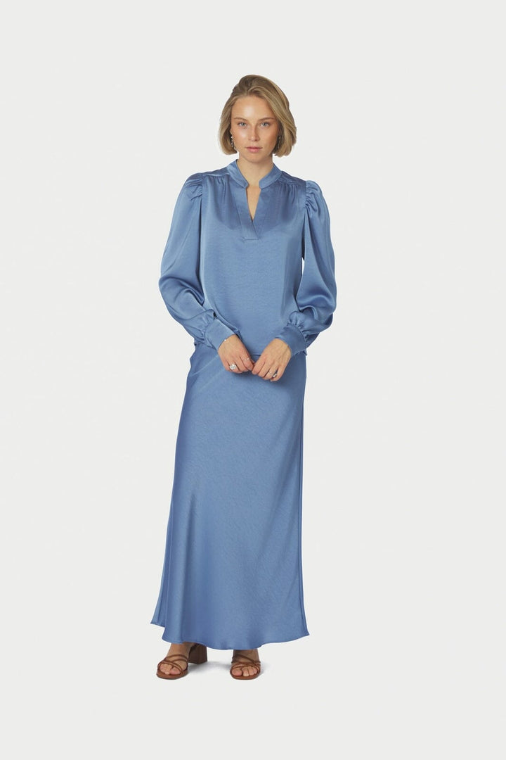 Neo Noir - Rosslyn Heavy Sateen Blouse 163769 - 407 - Smoke Blue