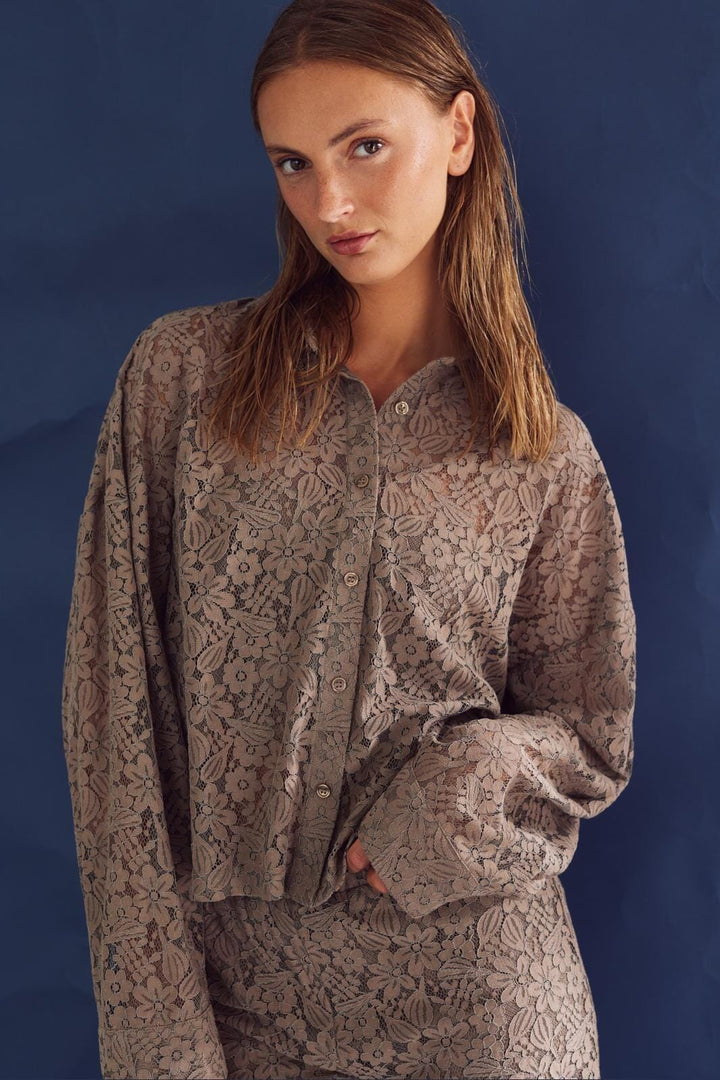 Noella - Julie Shirt 13330002 - 1290 Timber Brown