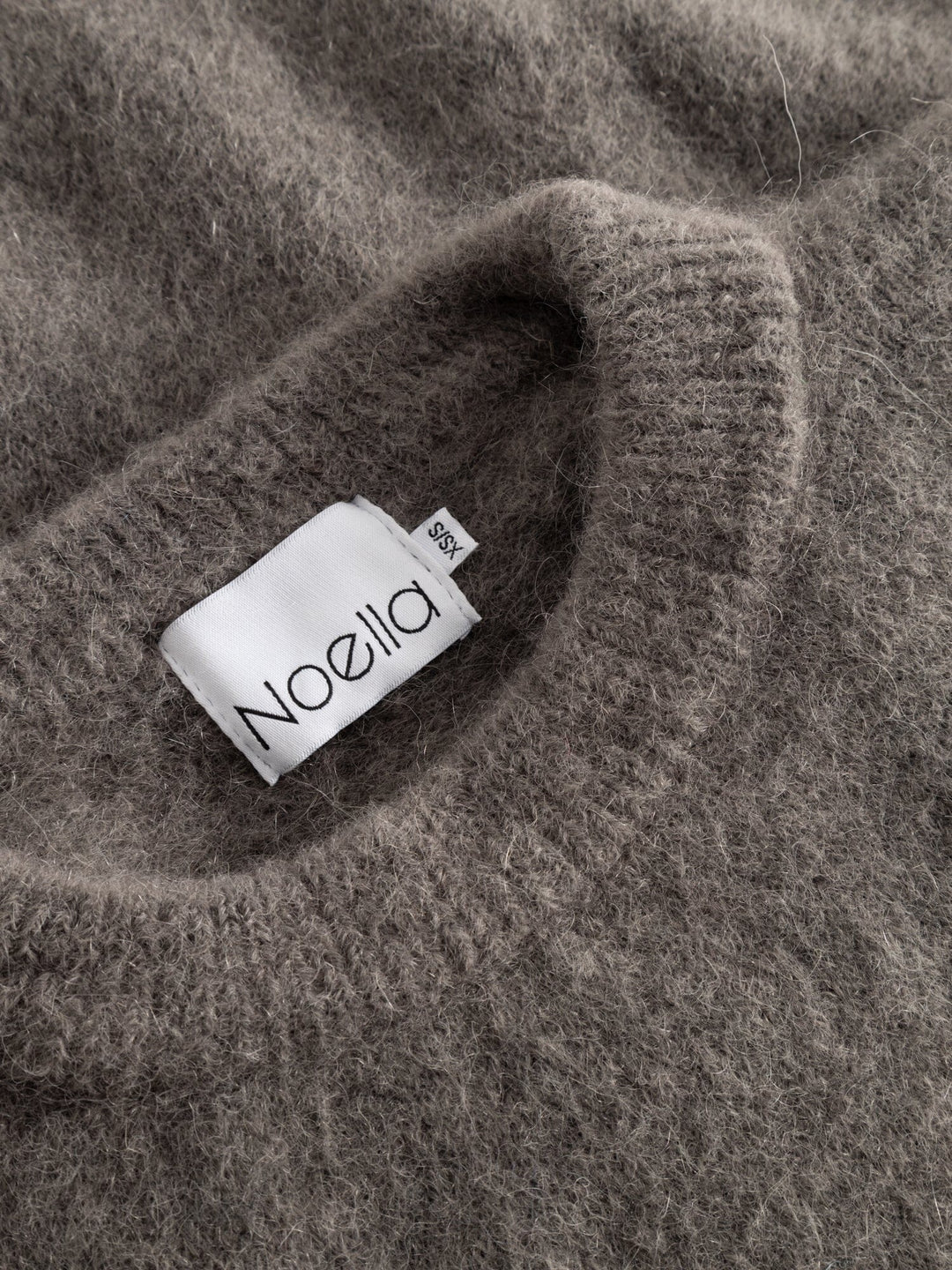 Noella - Kae Knit 12940085 - 173 - Coffee Strikbluser 