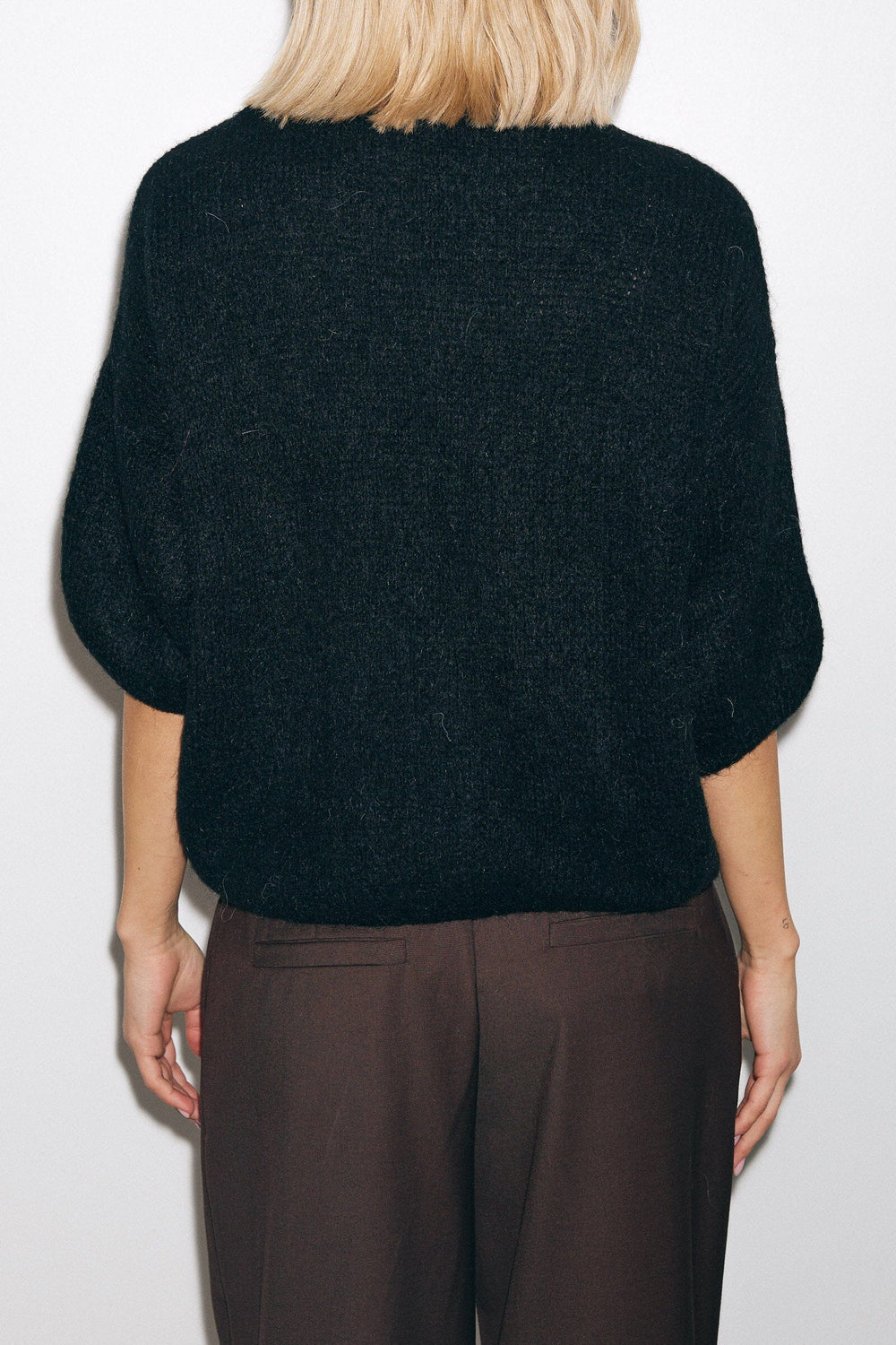 Noella - Mimi Knit Jumper - 004 Black Strikbluser 