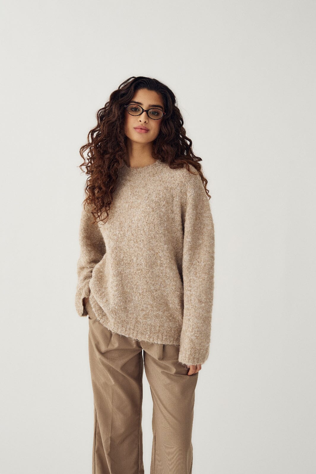 Noella - N-Maymie Knit 16030001 - 021 - Sand Strikbluser 