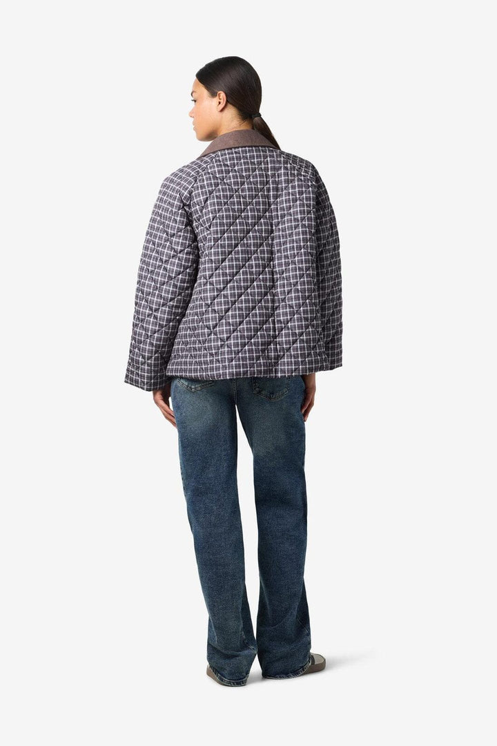 Noisy May - Nmvalley Quilted Jacket Dd Fwd - 4896959 Birch Obsidian