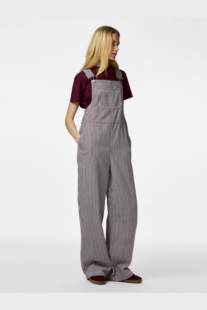 Pieces - Pcallo Dungaree Fsy - 5105194 Winetasting Cloud Dancer