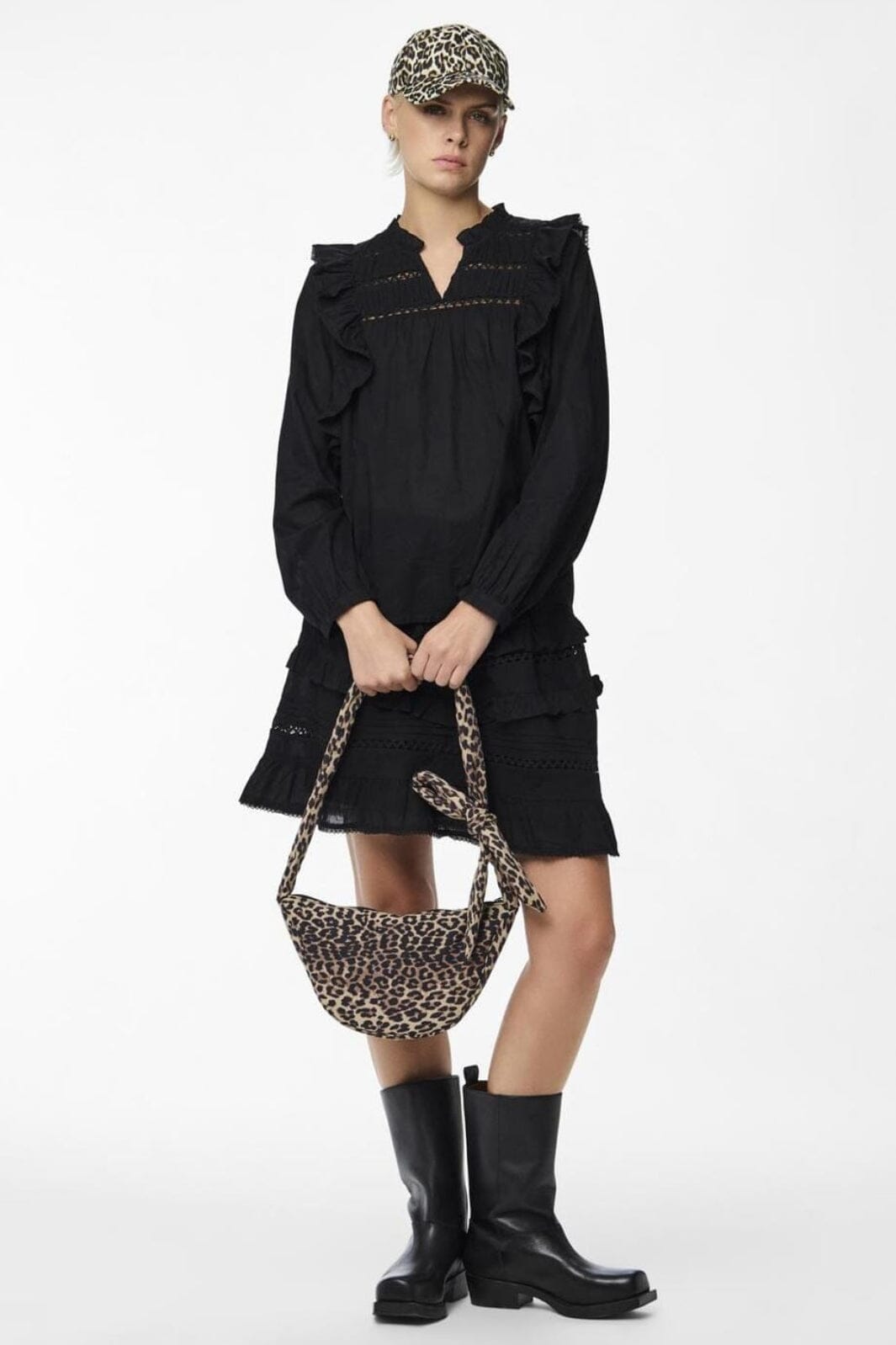 Pieces - Pcamanda Knot Bumbag - 4583631 Black Leo Tasker 
