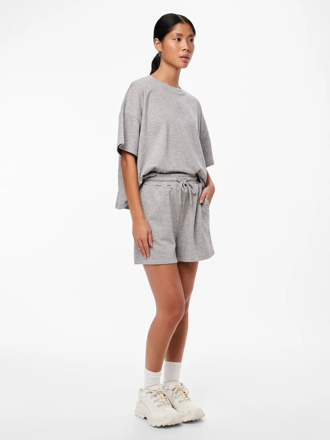 Pieces - Pcchilli Summer Shorts - Light Grey Melange 