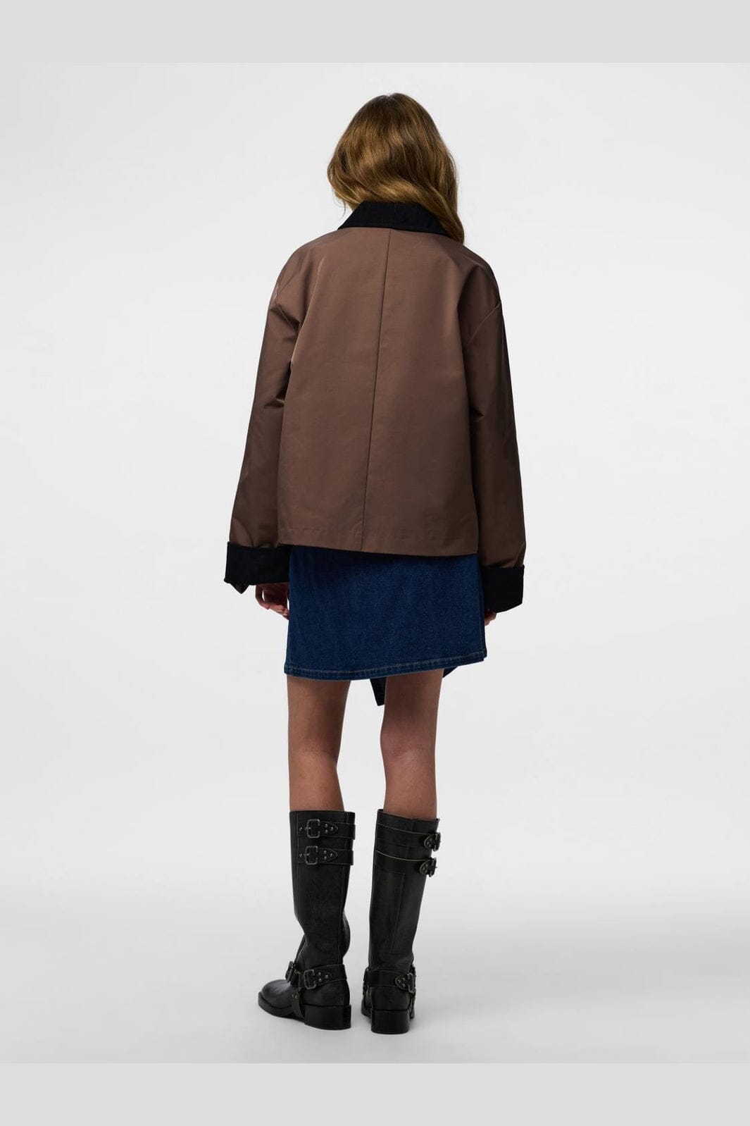 Pieces - Pcjorma Short Light Jacket - 4927144 Coffee Quartz Black