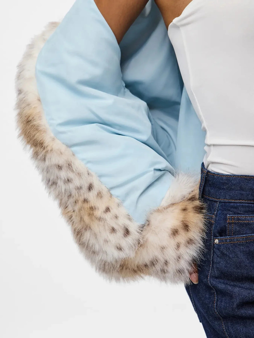 Pieces - Pcplush Short Fluffy Jacket - 5023207 Cloud Dancer Leopard Jakker 