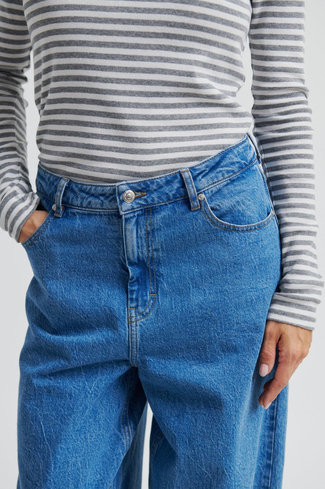 Second Female - Belton Barrel Denim Jeans 60442 - 5997 Blue denim Jeans 