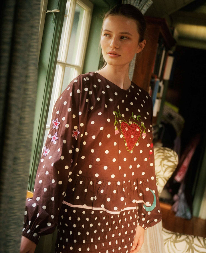 Sissel Edelbo - Diana Top Se 2010 - Brown Dot Bluser 