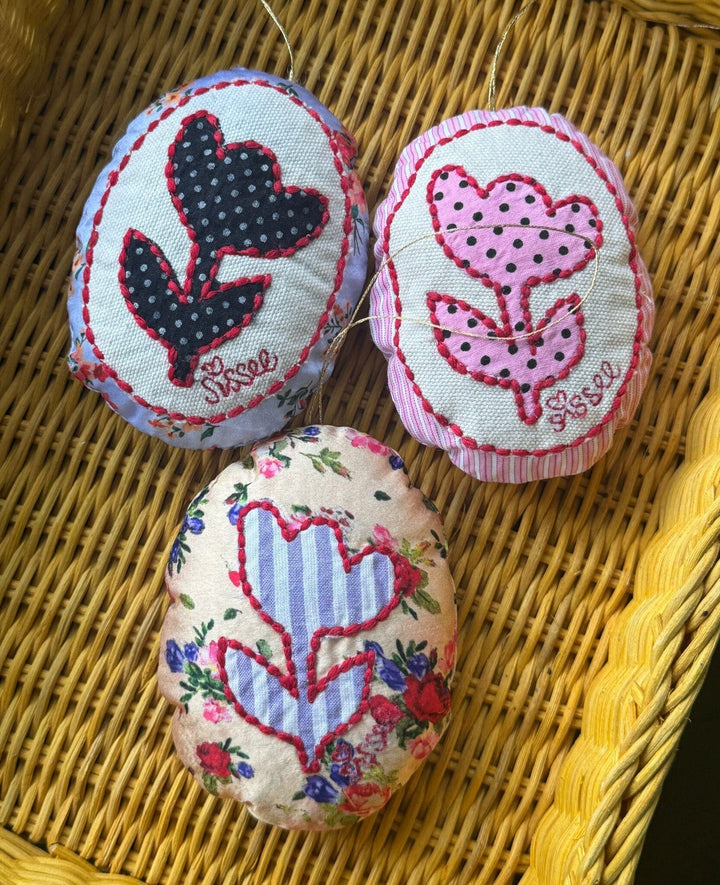 Sissel Edelbo - Vera Easter Egg Ornament SE 2081 - Dot Pink Interiør 