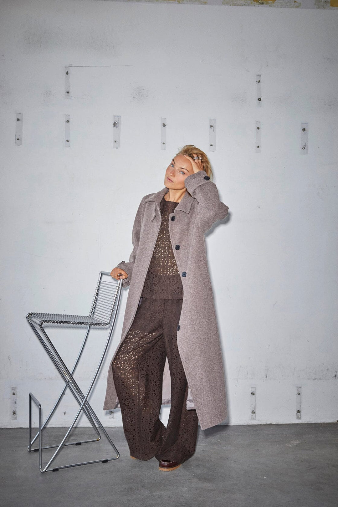 Sisters Point - Caleb-N.Long1 18783 - 216 - Brown Mel. Jakker 