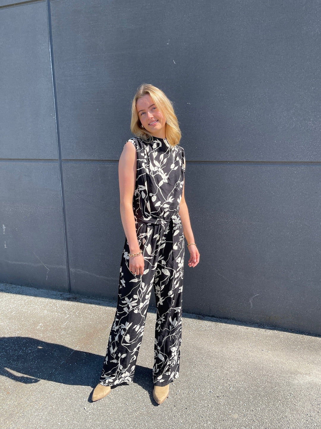 Sisters Point - Guto-Ju3 19007 - 813 - Black/Flower Buksedragter 