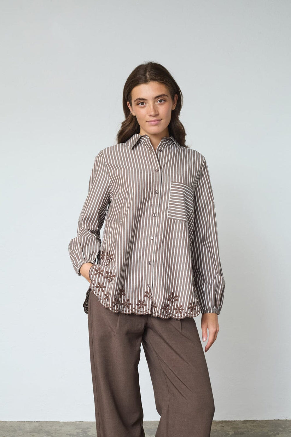 Sisters Point - Istea-Sh4 19446 - 831 - Brown / Cream Skjorter 