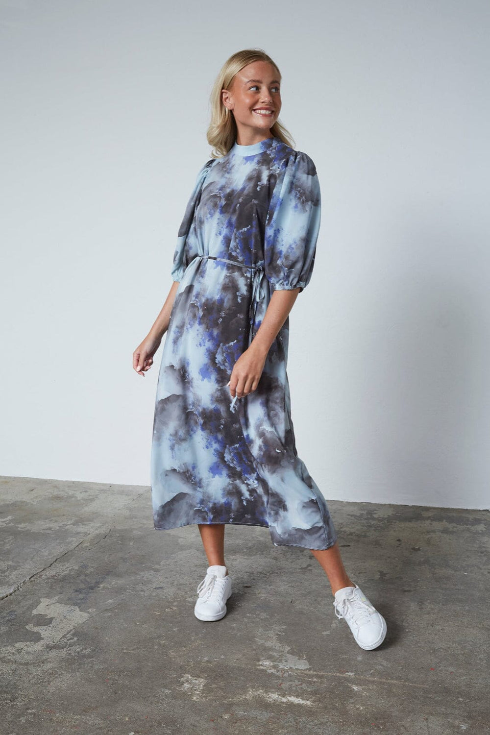 Sisters Point - Ventia-Dr12 18815 - 804 - Grey/Blue