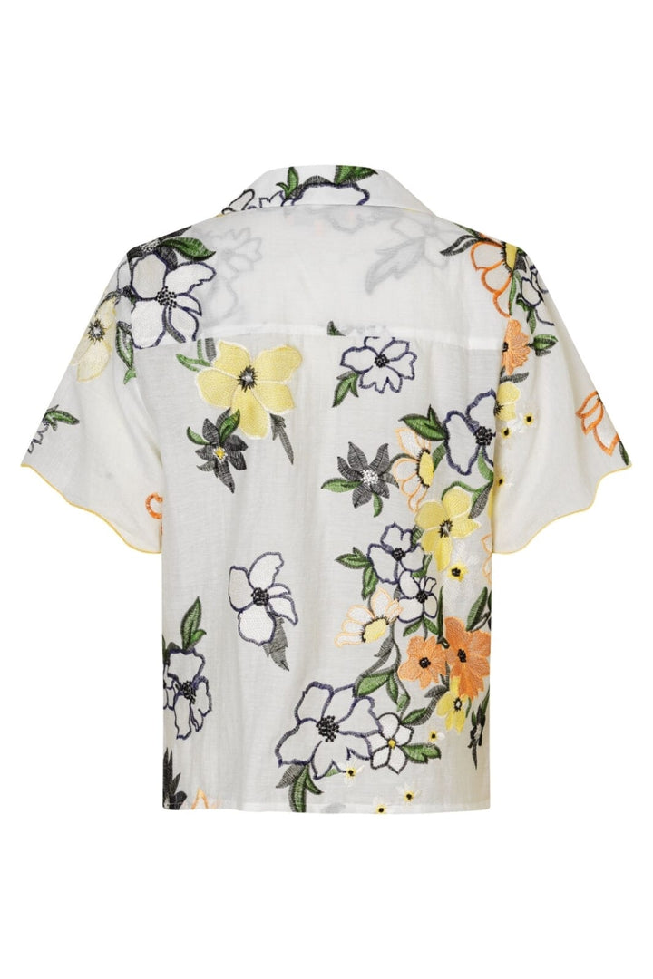 Stine Goya - 2133 Tencel, Scalloped Short Sleeve Shirtsg-pf25-s027-2133 - Wild Flowers Embroidery