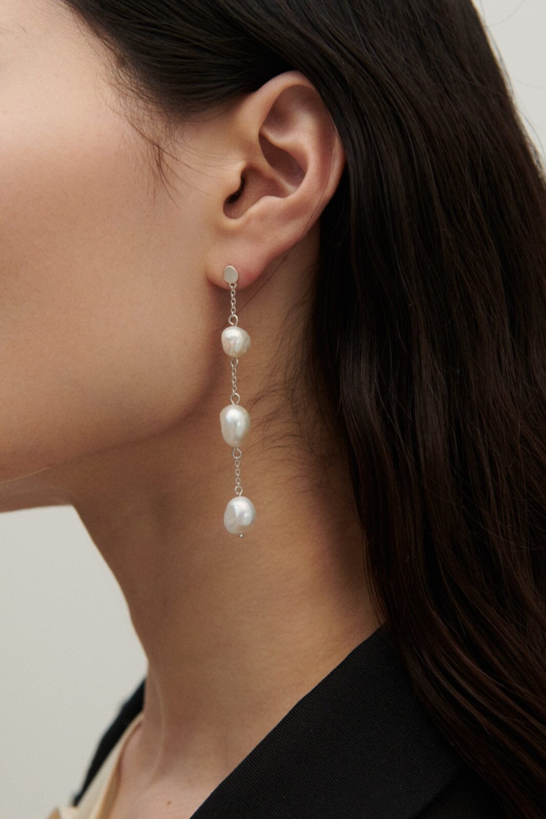 Sorelle Jewellery - 3-Pearls Earchain - Sterling Silver Øreringe 